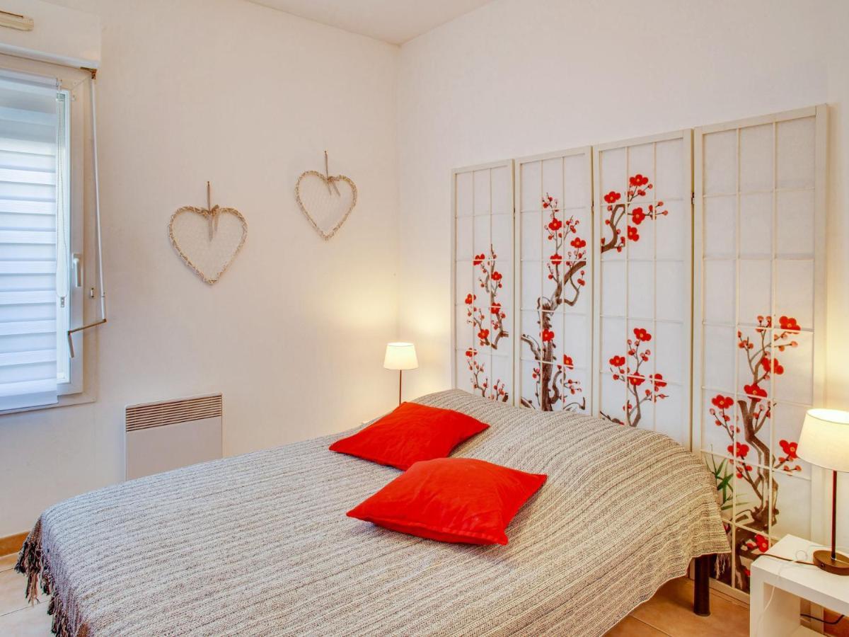 Apartment Le Stadium-7 By Interhome แซ็งต์-ซีร์-ซูร์-แมร์ ภายนอก รูปภาพ